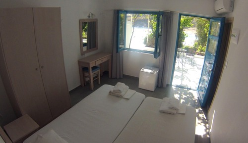 Twin Room, Sea View (Veranda)