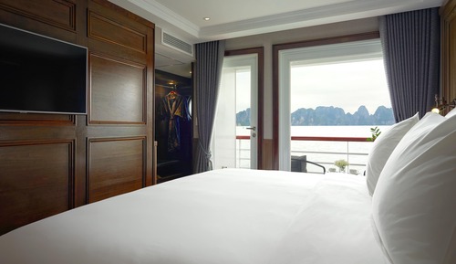 Grand Balcony Suite (2 Days 1 Night)