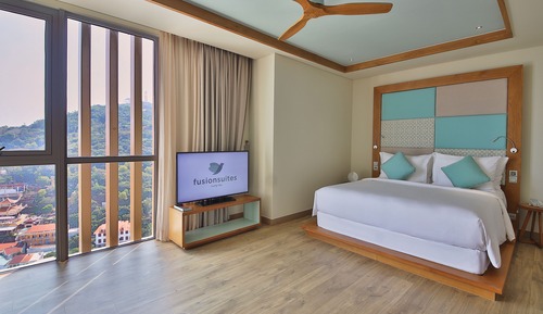 Fusion Studio Suite Apartment City View