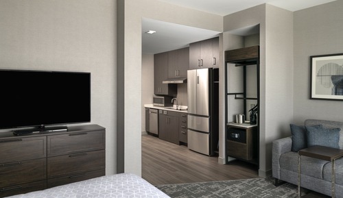 Room, 1 King Bed, Accessible, Kitchen (Mobility, Tub)