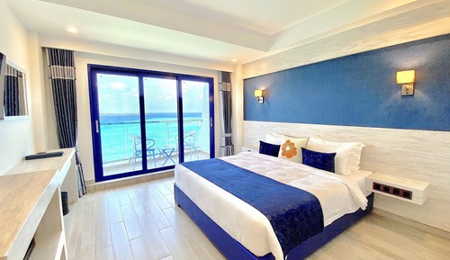Deluxe Double Room, Balcony, City View