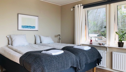 Apartment Suite 410, with bedsofa - (sheets and cleaning not included)