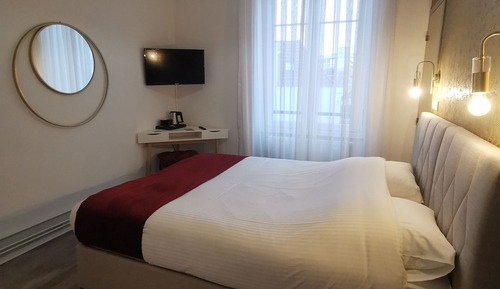 Golden room (6)
