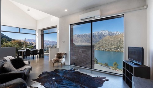 Private  3 Bedroom House