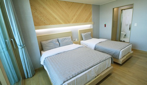 Condo, Ocean View (47 Pyeong)