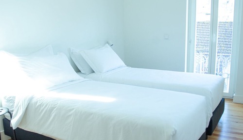 Premium Apartment, 2 Bedrooms, Pool View (3E)