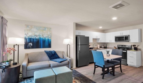 Suite, 1 Bedroom, Balcony