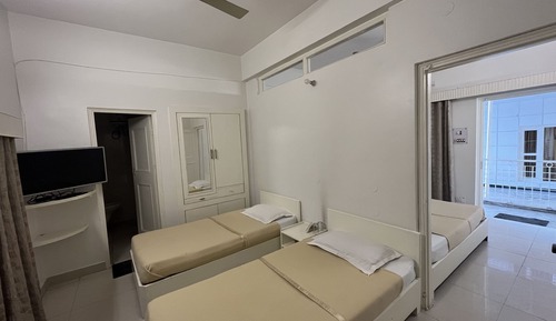 Economy Quadruple Room