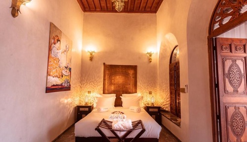 Junior Double Room, Ensuite (07 BAB EL KHMIS)