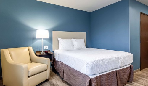 Room, 1 Queen Bed, Accessible, Non Smoking (Bathtub)