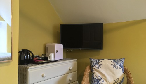 Deluxe Single Room