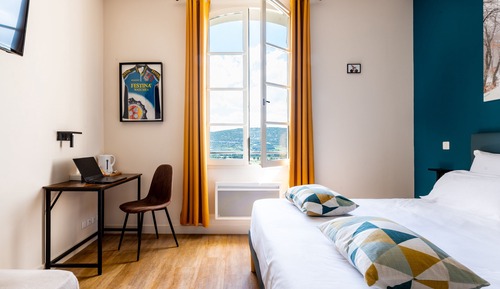 Superior Room, Valley View