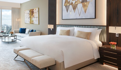 Deluxe Room, 1 King Bed