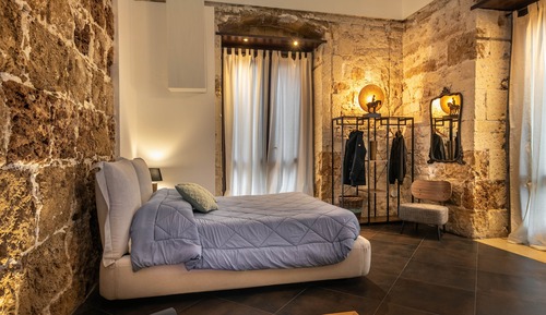 Luxury Studio Suite, Jetted Tub