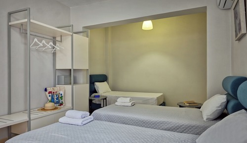 Triple Room with Terrace