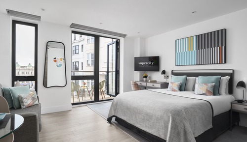 Studio Suite (with Balcony or Terrace)
