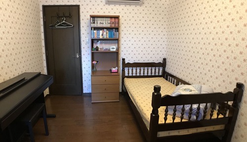 Elite Single Room, Shared Bathroom