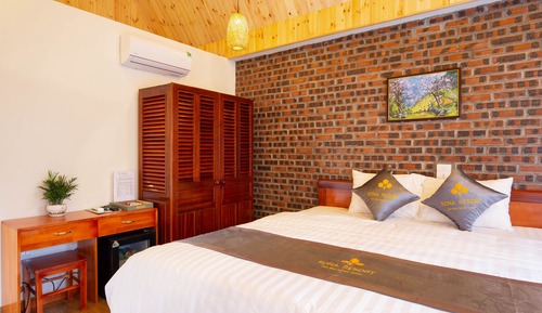 Deluxe Double Room, Pool View