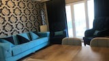 Design Apartment (Two-Bedroom Suite Apartment)