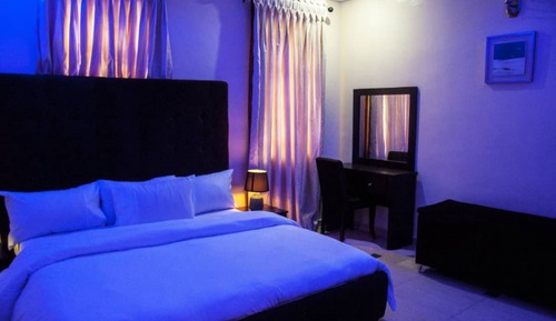 Premium Room