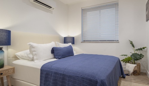 Deluxe Studio Suite, 2 Bedrooms, Harbor View, Sea Facing
