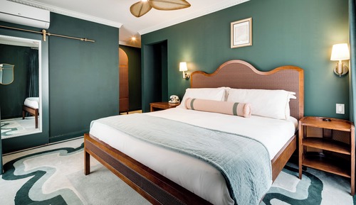 Superior Room, 1 King Bed, Balcony, City View