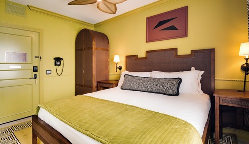 Classic Room, 1 King Bed