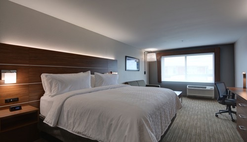 Suite, 1 Queen Bed (Additional Living Area)
