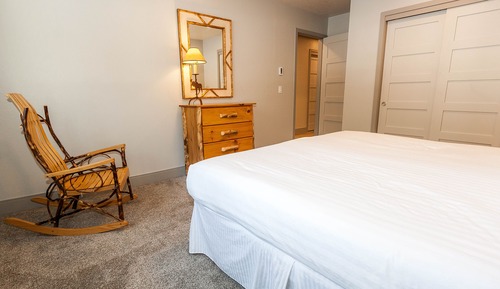 Condo, 2 Bedrooms