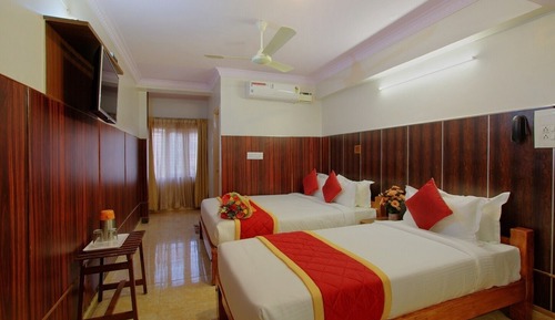 Luxury Triple Room