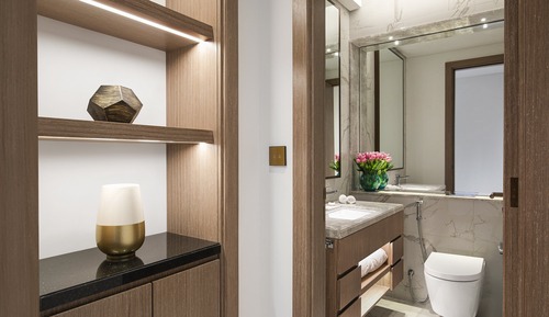 Room, 2 Twin Beds, City View
