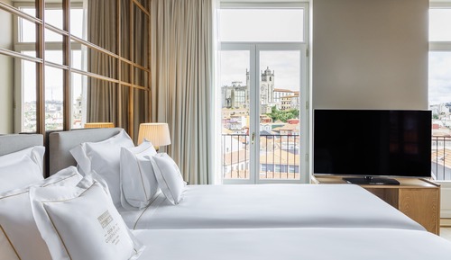 Premium Room, 2 Twin Beds, Balcony (Cathedral View)