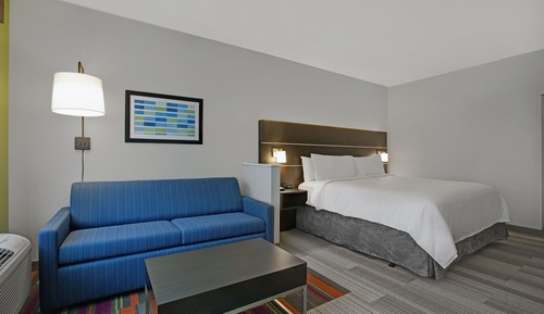 Standard Room, 1 King Bed, Accessible, Non Smoking