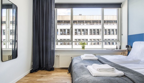1 bedroom swanky apartment