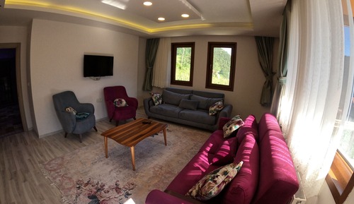 Apartment, 3 Bedrooms, Lake View