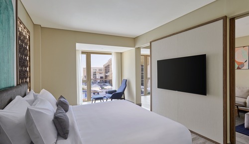 Suite, 1 King Bed