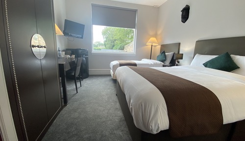 Standard Twin Room