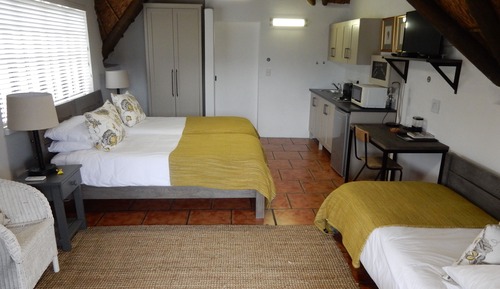 Comfort Triple Room, Mountain View