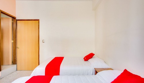 Standard Room, 2 Double Beds
