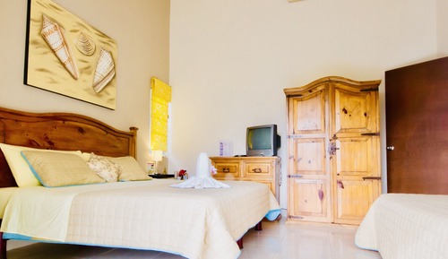 Villa, 4 Bedrooms, Balcony, Garden View
