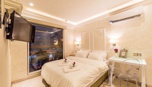 Couple Double Room (CJ 2)