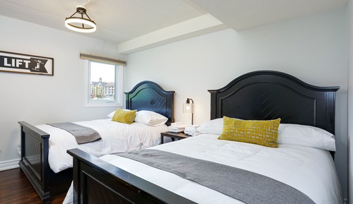 Signature Condo, 3 Bedrooms (108 Mountain Walk - No Pets Allowed)