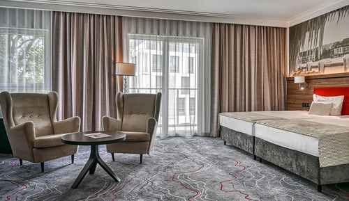 Deluxe Room, Balcony