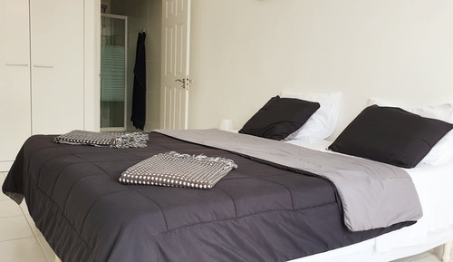 Basic Apartment, 2 Twin Beds, Non Smoking, Kitchen