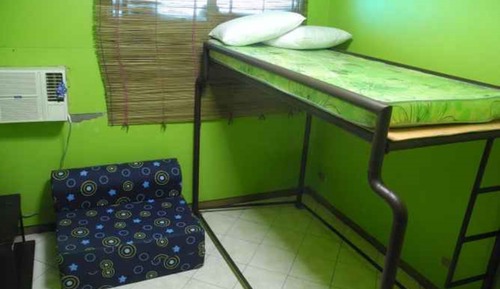 Single Room, Mixed Dorm