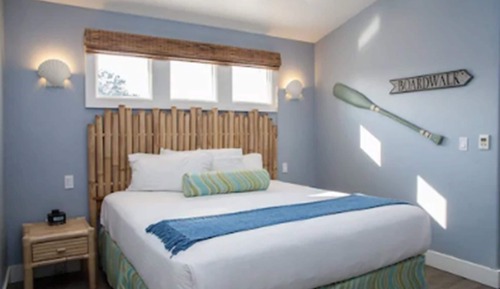 Suite (Beach House)