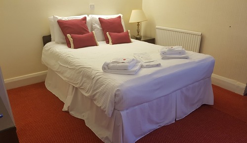 Double Room (Small)