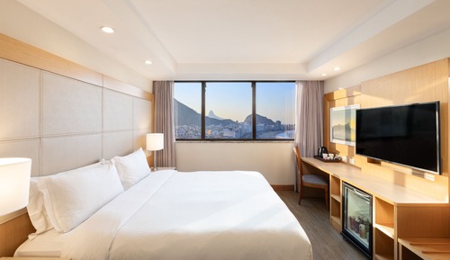 Room, 1 King Bed (Ocean Copacabana)