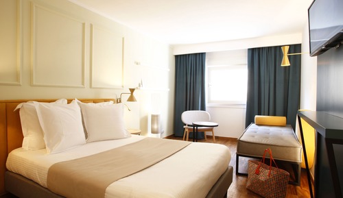 Standard Room, City View