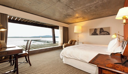 Room, 1 King Bed (The Singular)